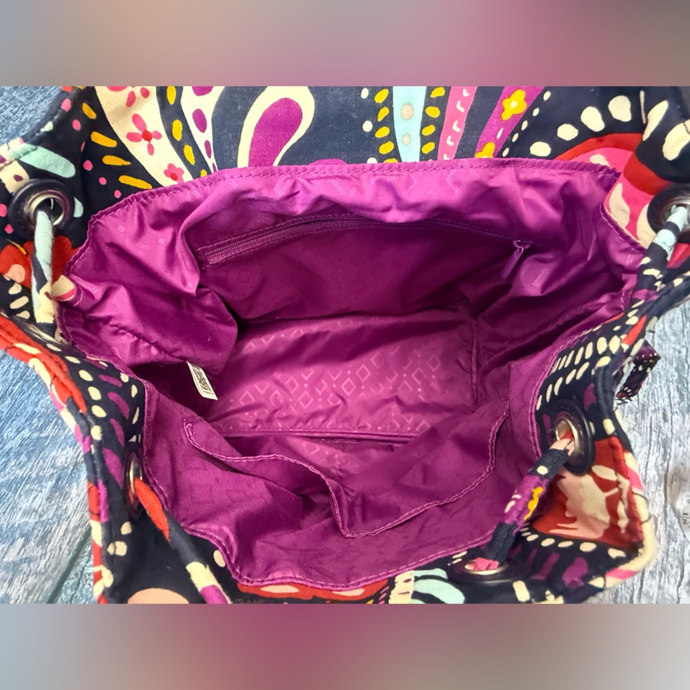 Vera Bradley small patterned backpack, excellent condition - Picture 8 of 10